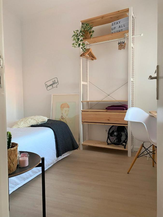 Lisbon, Renovated T2 Apartment Portas De Benfica Amadora Exterior photo